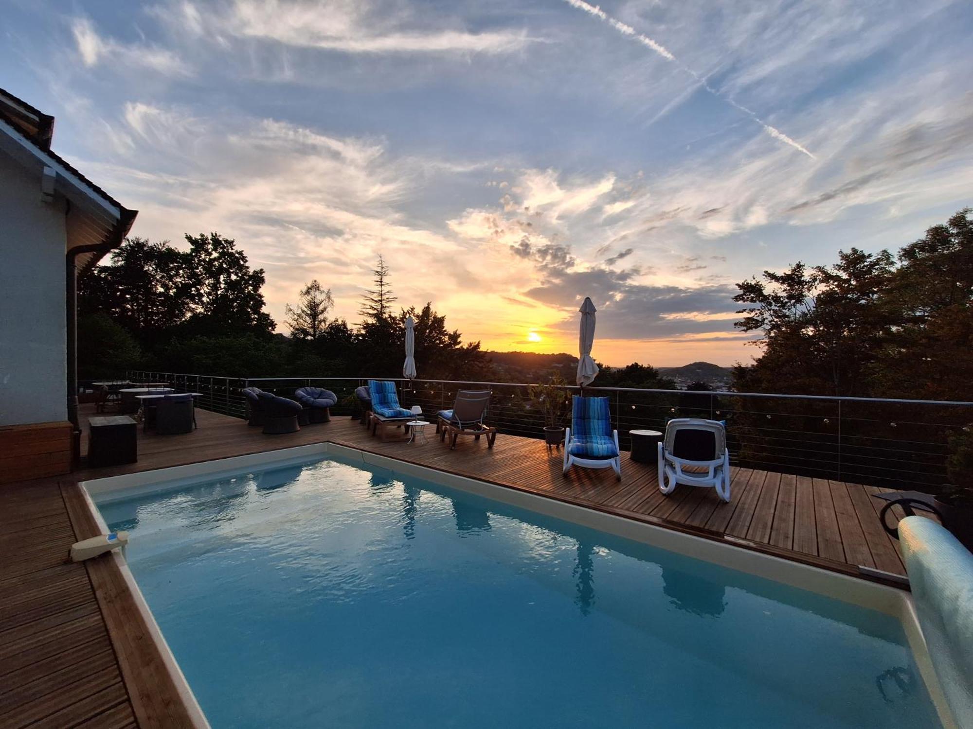 Chambres D'Hotes Le Relais Globe Trotteur Montaigu (Jura) Exterior foto
